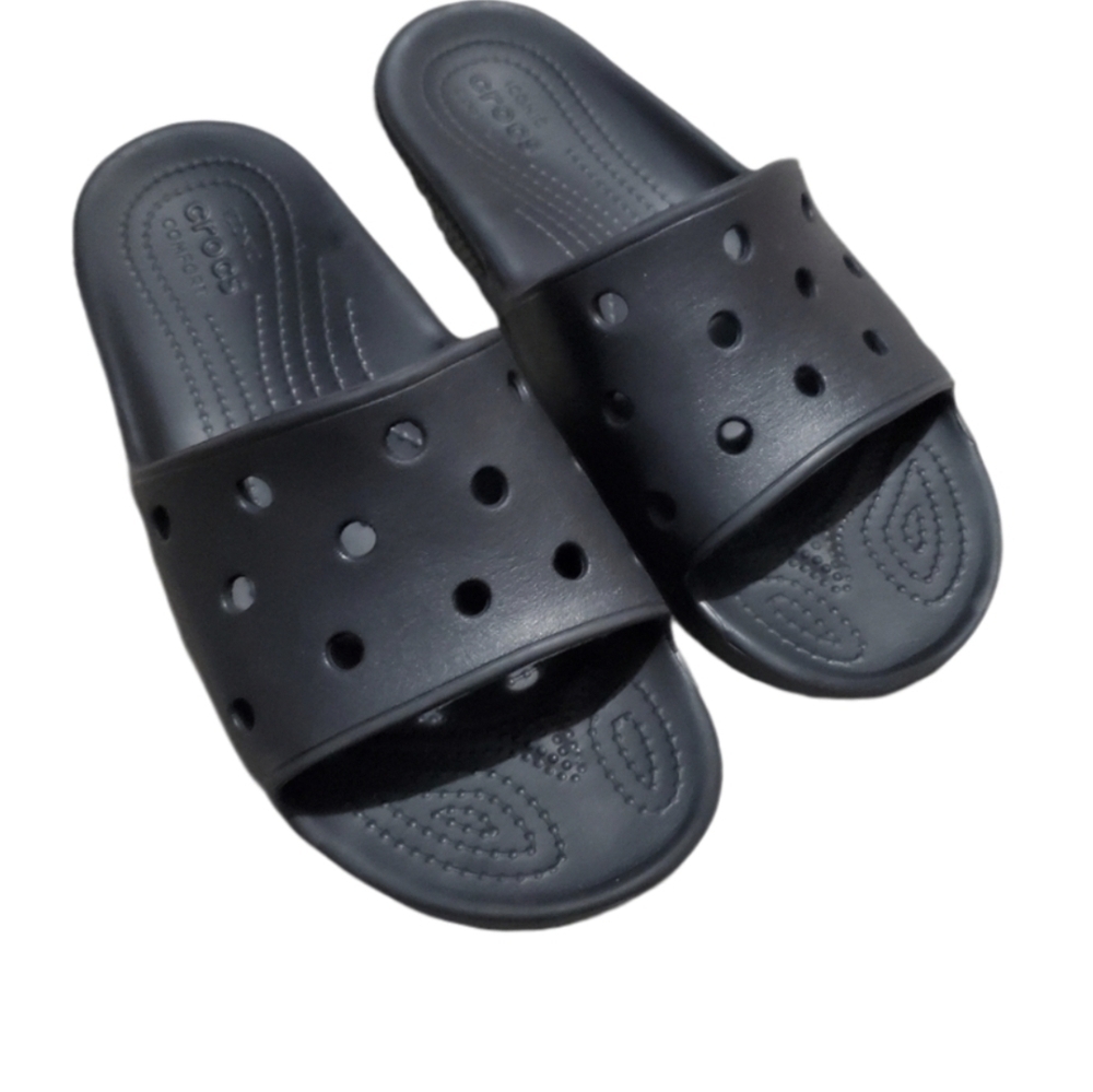 Crocs sandales for youth size 4-6